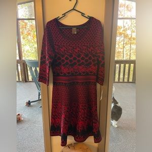 Taylor Dress size Large. NWT.